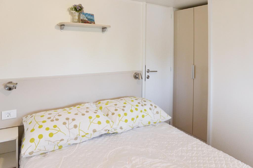 Mobile Homes Murter Jezera Eksteriør billede