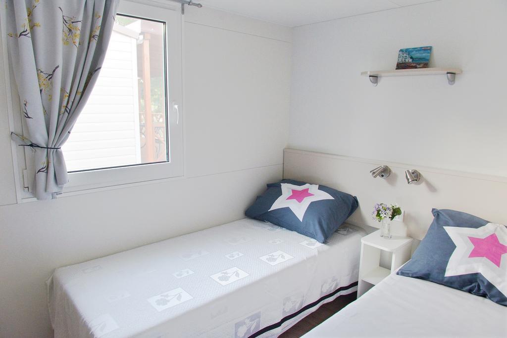 Mobile Homes Murter Jezera Eksteriør billede